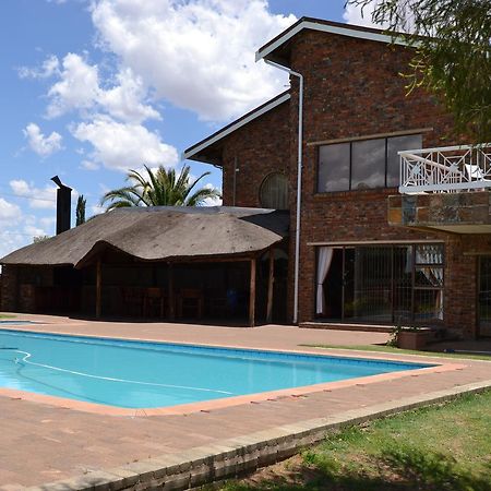 Krige Lodge B&B Bloemfontein Exterior photo