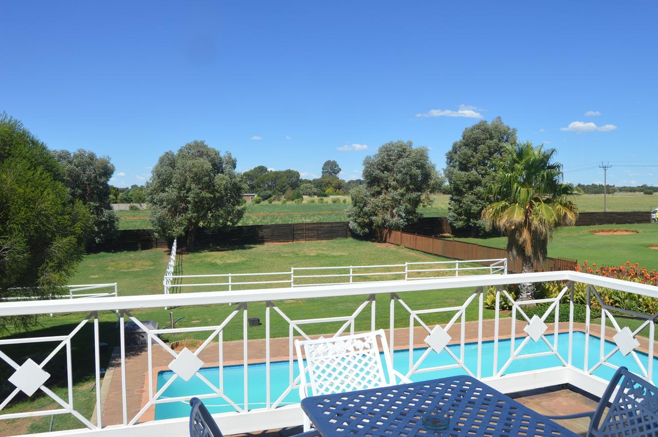 Krige Lodge B&B Bloemfontein Exterior photo